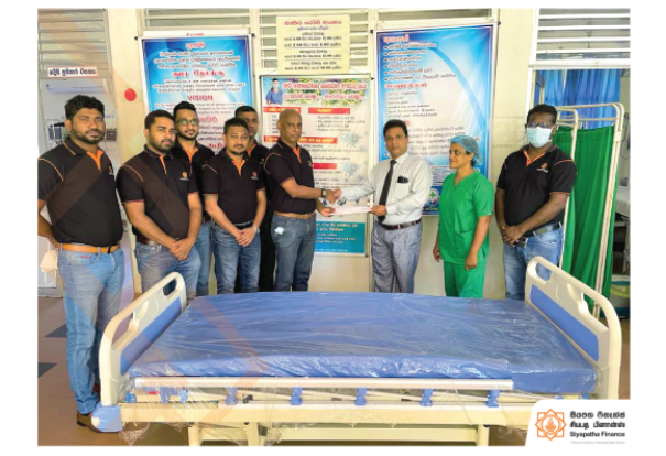 SIYAPATHA FINANCE DONATES an ICU Bed to the Divisional Hospital of Weligama